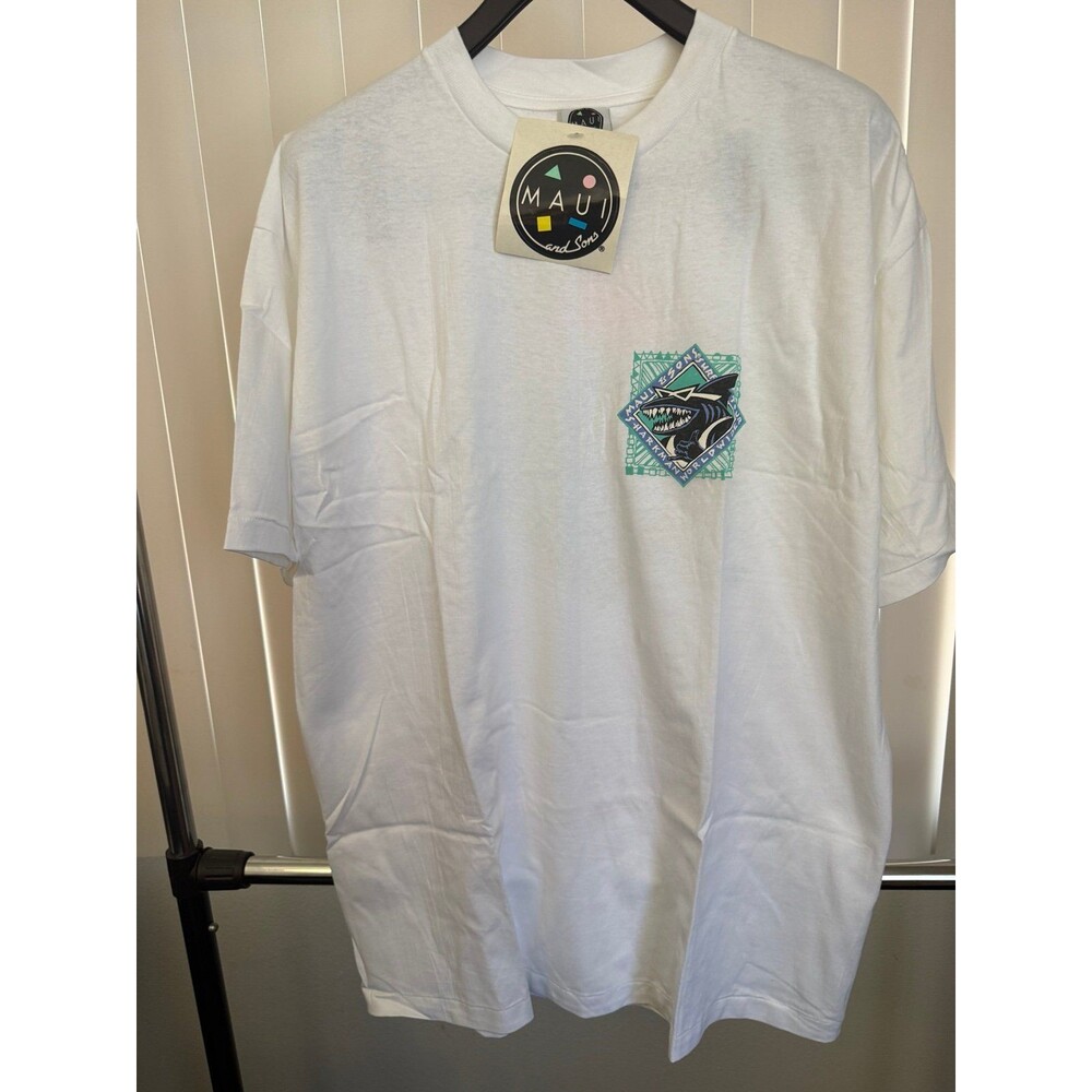NWT Vintage 90’s Maui and Sons Sharkman Surf Tour Worldwide Shirt Size X-large